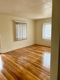 Building Photo - Casa Grande Properties,LLC