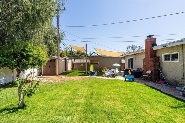 Building Photo - 2358 Snowden Ave