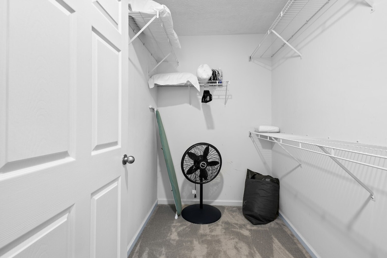 Building Photo - 11179 Catalina Dr