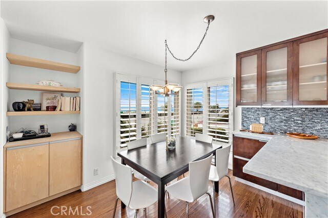 Building Photo - 462 Cliff Dr