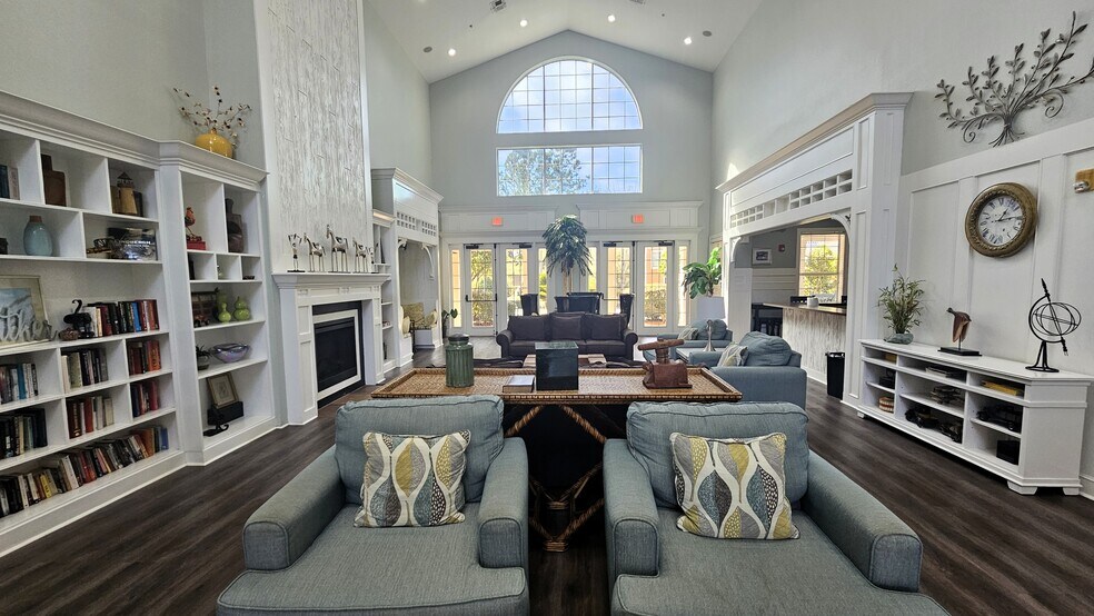 Club house - 2801 Chancellorsville Dr