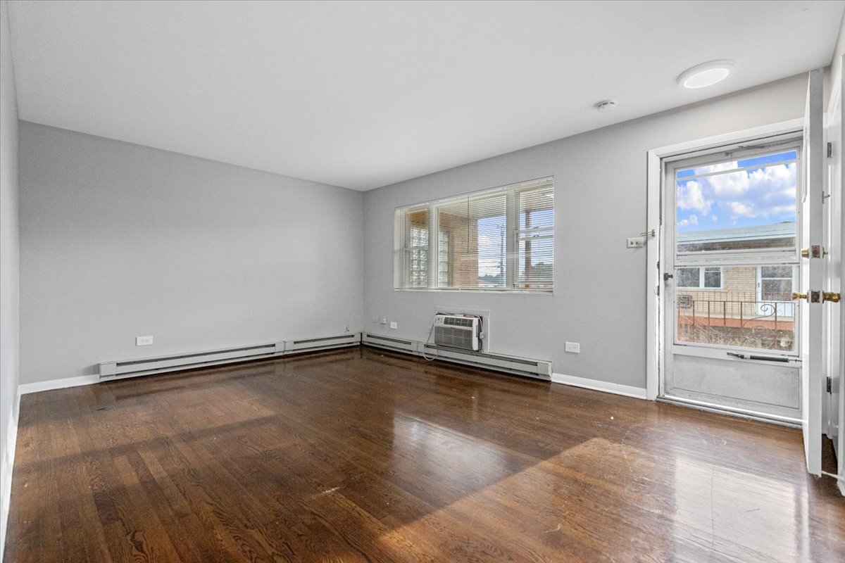 Building Photo - 6244 W 64th Pl