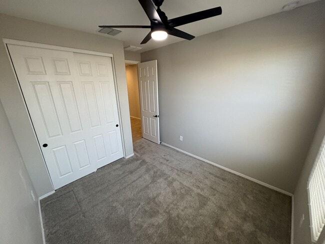 Building Photo - Star Valley Beauty 4 bedroom two bath built in 2023