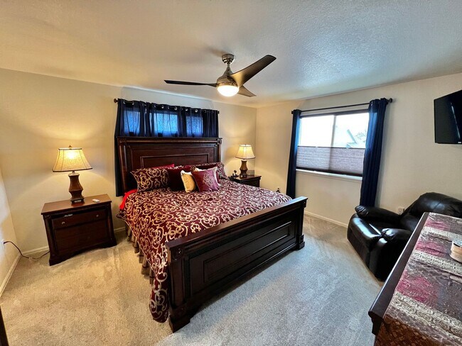 Building Photo - Spacious 4 Bed, 2 1/2 Bath House in Berthoud!
