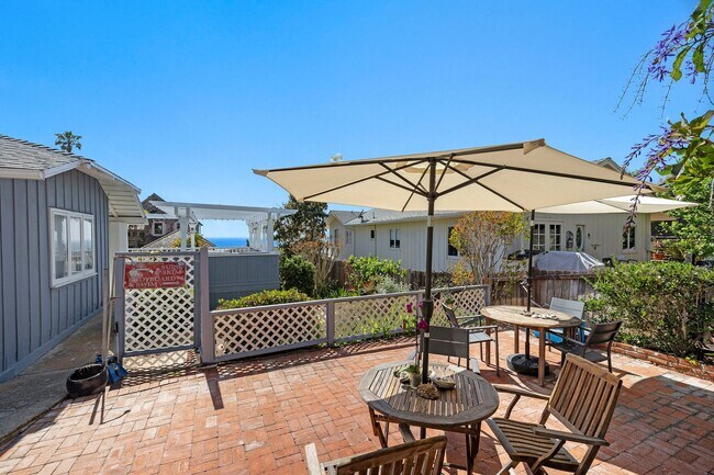 Building Photo - Woods Cove Furnished Cottage