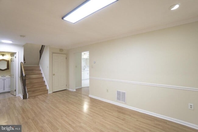 Building Photo - 1379 Gwynedale Way