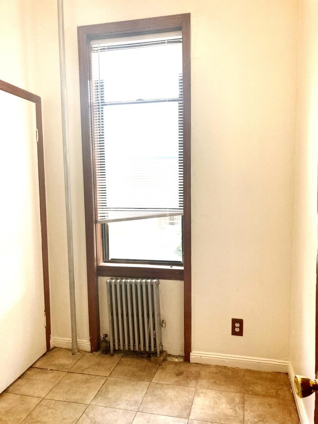 Primary Photo - 267 Covert St.
