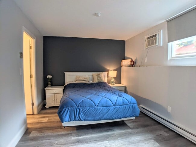 Building Photo - 107 Treetop Cir