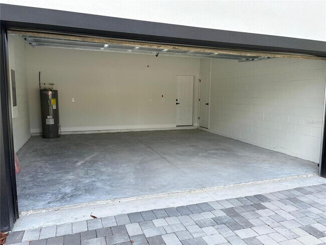 Building Photo - 8151 SW 135th Loop