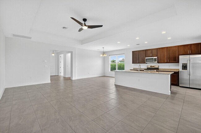 Building Photo - 11766 SW Poseidon Way