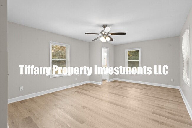 Building Photo - 119 N Jack St