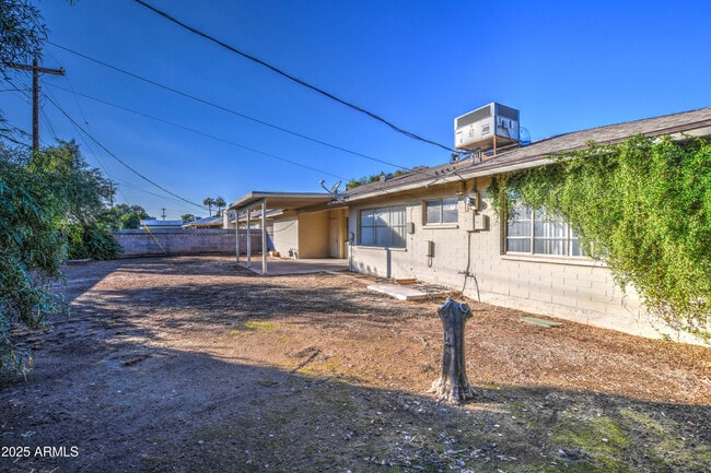 Building Photo - 8235 E Virginia Ave