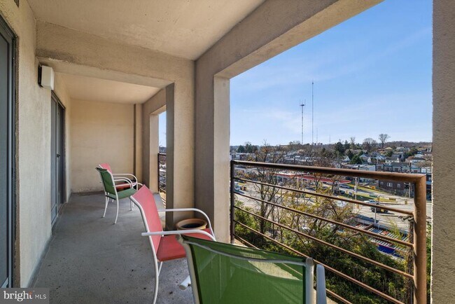 Building Photo - 1040 Deer Ridge Dr