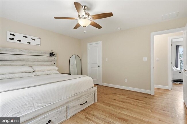 Building Photo - 1617 Tomahawk Trail