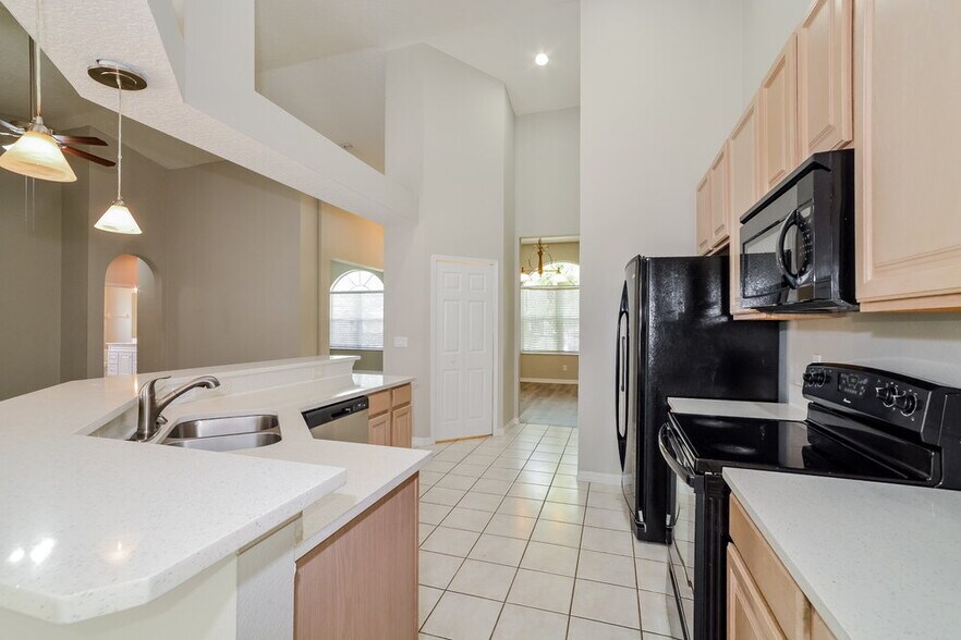 Building Photo - 14834 Oldham Dr