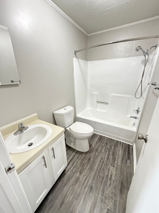 Building Photo - April Savings Are Here! Application Fee WAIVED ALL month!