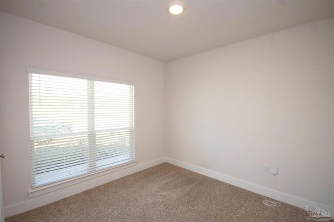 Building Photo - 5788 Danbury Blvd