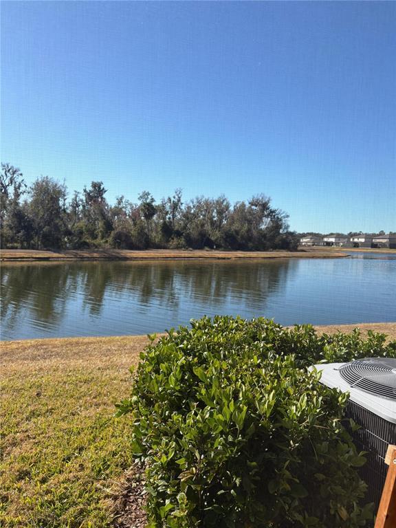 Building Photo - 12558 Oak Hill Way