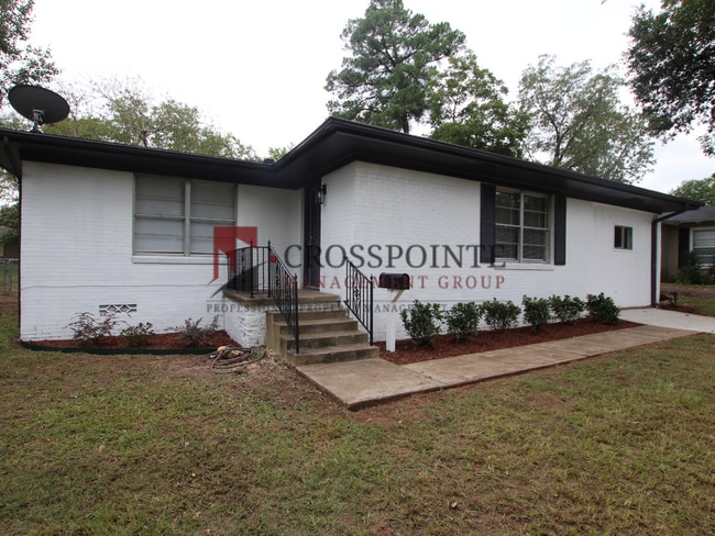 Building Photo - Coming Soon! Beautiful 4 Bedroom, 1.5 Bathroom Home in Tyler!