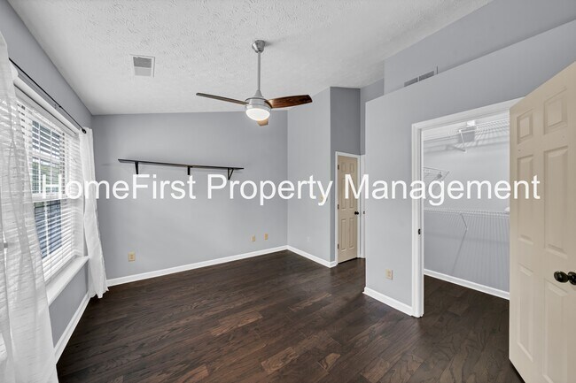 Building Photo - 420 Windfield Pl