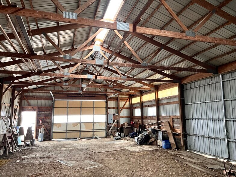 machine shed inside - 5175 50th Ave