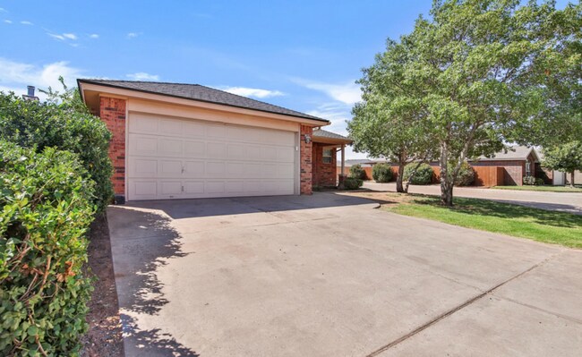 Building Photo - 2117 99th St