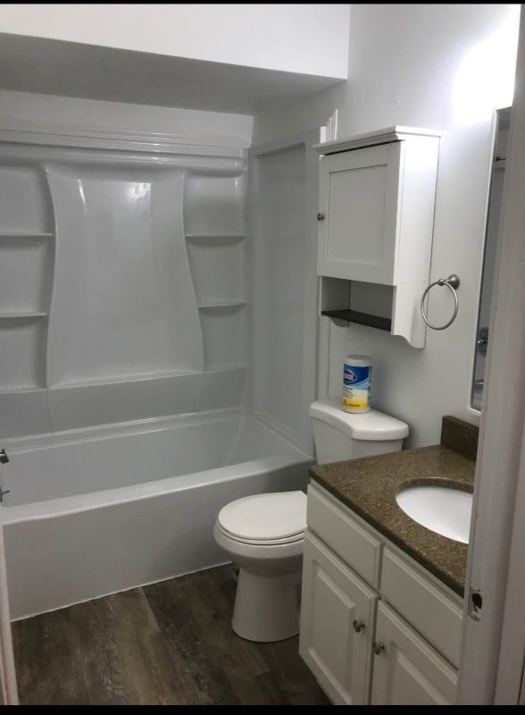 Building Photo - 1802 Martin St