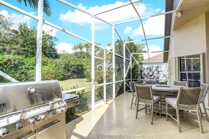 Building Photo - 2208 Soundings Ct