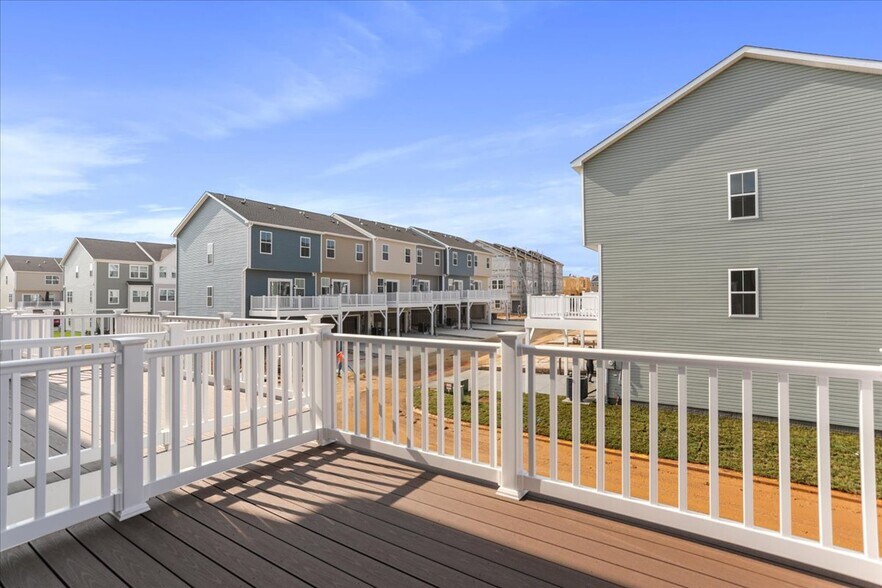 Building Photo - 331 Sandy Bottom Cir