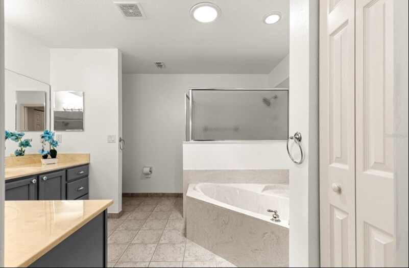 Building Photo - 8034 SW 81st Loop