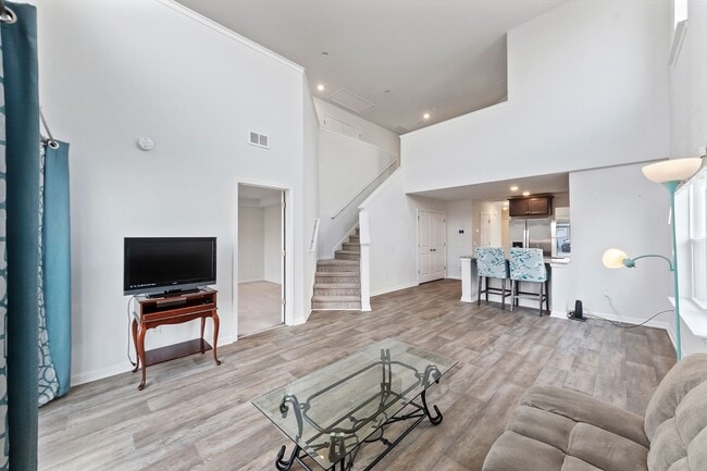 Building Photo - 9784 Transplanter Cir