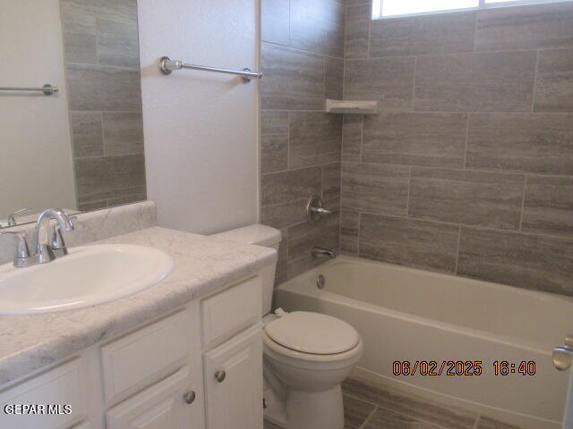 Building Photo - 525 Rosinante Rd