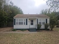 Building Photo - Reduced! (2) Bed/(1) Bath Avail NOW!