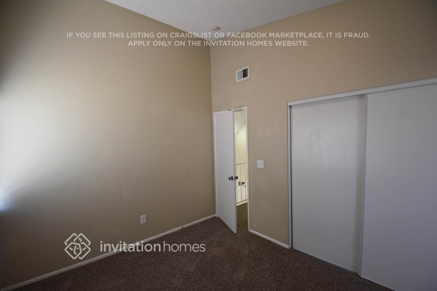 Building Photo - 1101 Oakwood Ave