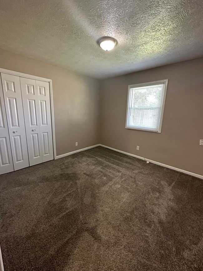 Building Photo - 10-12 Morehouse Ct-NOREMAC