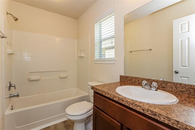 Building Photo - 5415 Plantation Forest Dr