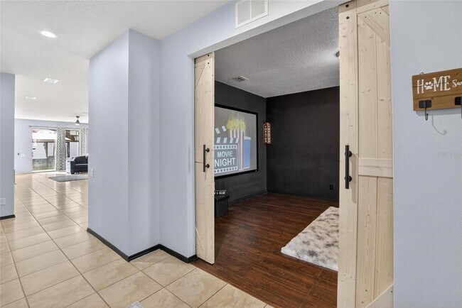 Building Photo - 653 Petal Mist Ln