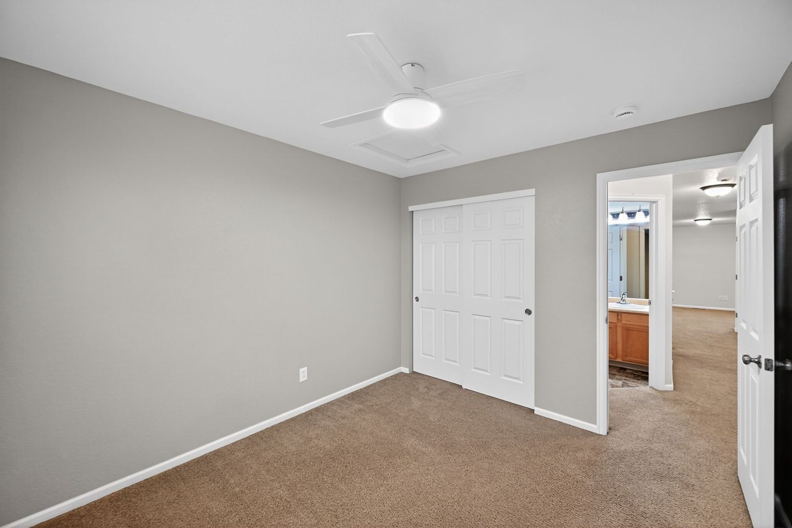 Building Photo - 12743 Leyden St