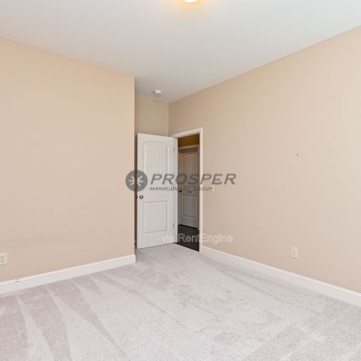 Building Photo - 709 Ravel Ct