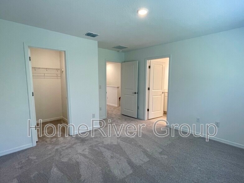Building Photo - 2123 Hallier Cv