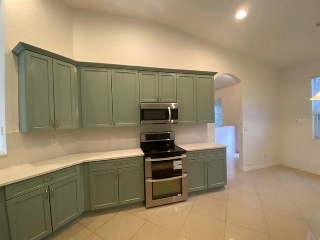 Building Photo - 11744 Holly Creek Dr