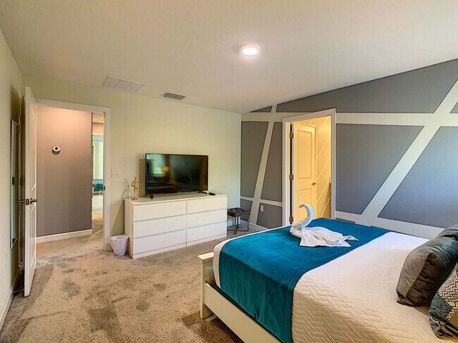 Building Photo - 260 Ocean Course Ave