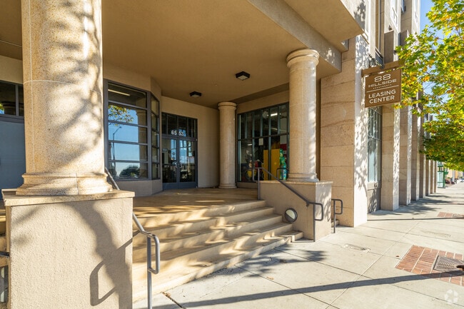 Entrance - 88 Hillside Apartments