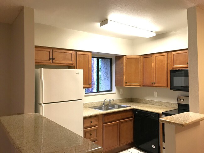 Building Photo - 149 Springwood Cir