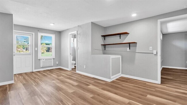 Building Photo - 6801 46th Ave N