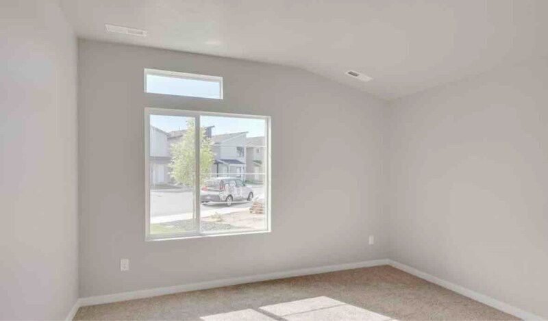 Building Photo - 923 S Nautilus Ave