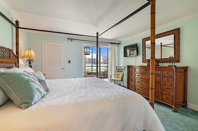 Building Photo - 100 Intracoastal Pl