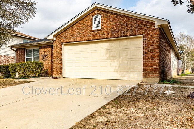 Building Photo - 3011 Pedernales Dr