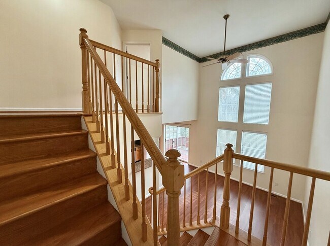 Building Photo - 306 Pimlico Way