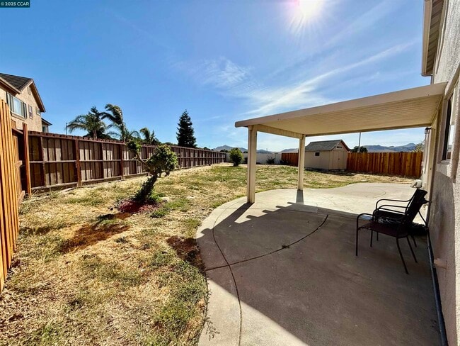 Building Photo - 4431 Meadow Valley Cir